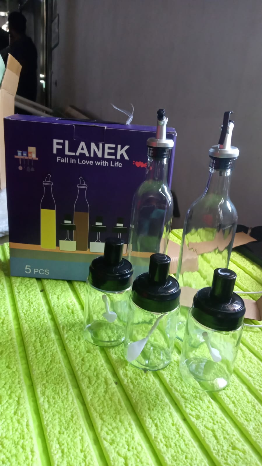 10011 Transparent Glassoil Dispenser 500 Ml Bottle Set Of 2 Spice Jar 250 Ml Set Of 3 Oil Bottle For Kitchen Oil Vinegar Storage Glass Bottle Glass Container For Spice Masala (5 Pcs Set)